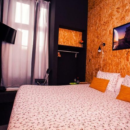 Sky Beds Lisbon Hostel Bagian luar foto