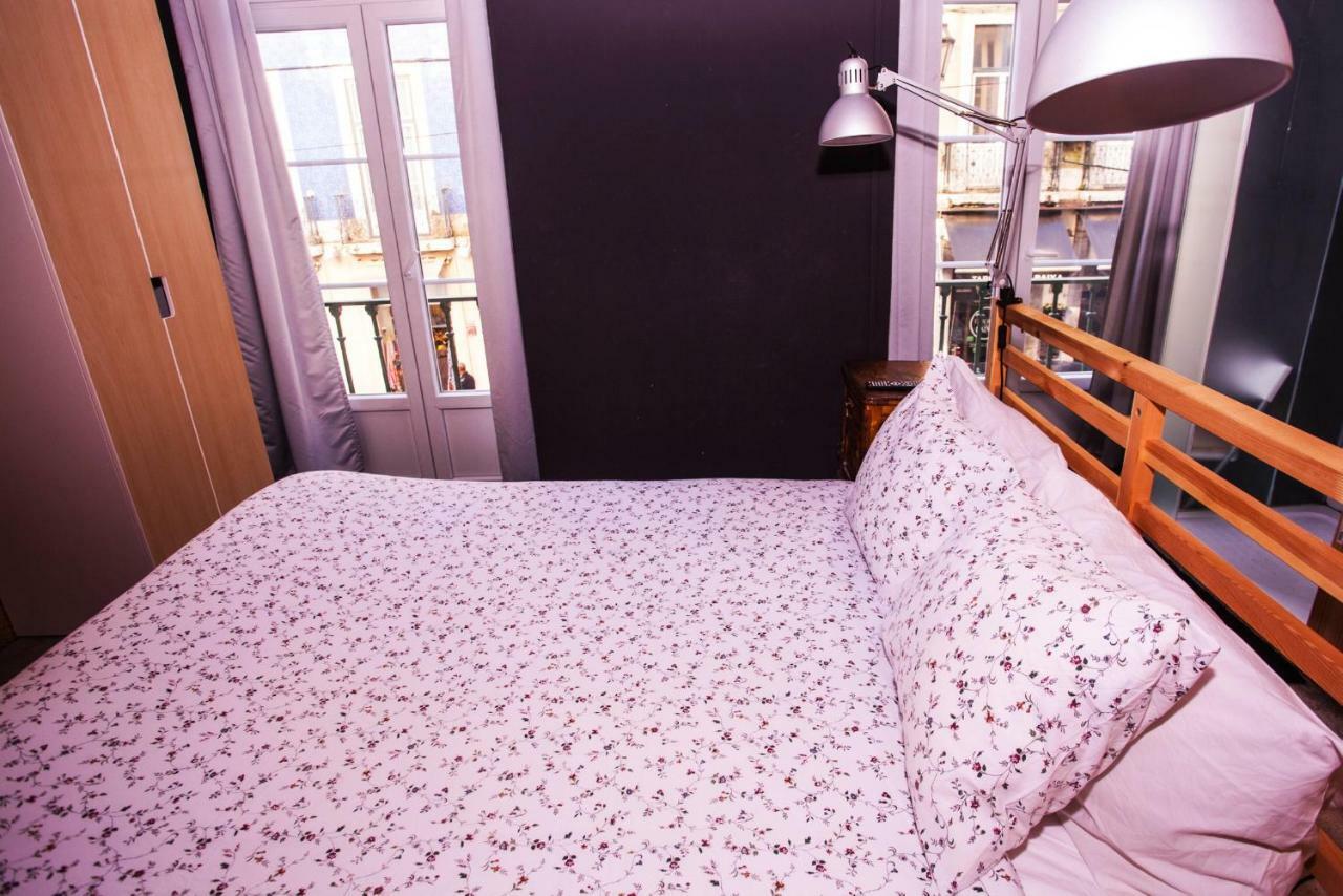 Sky Beds Lisbon Hostel Bagian luar foto